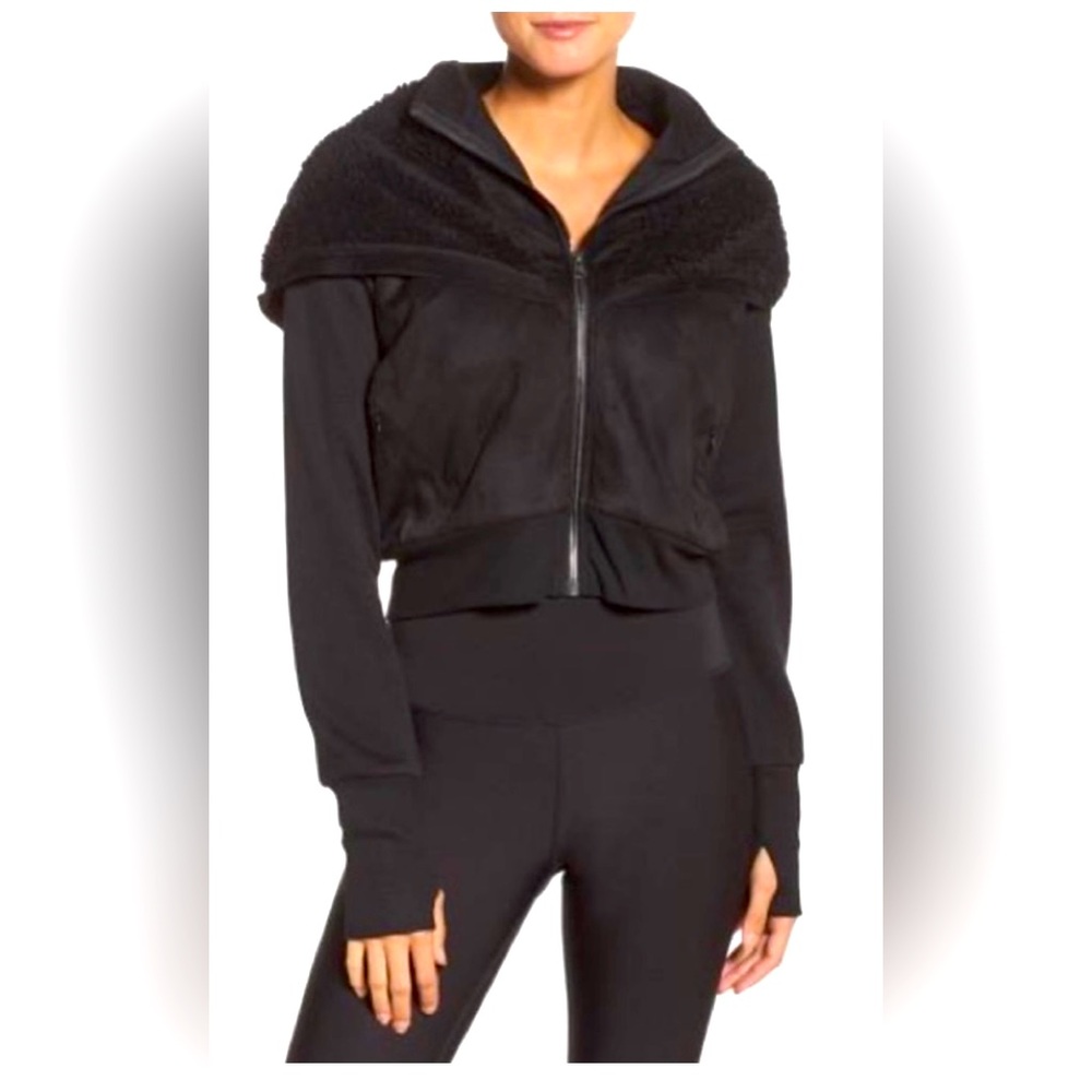 Alo size M women hooded zip-up fleece sweatshirts.
